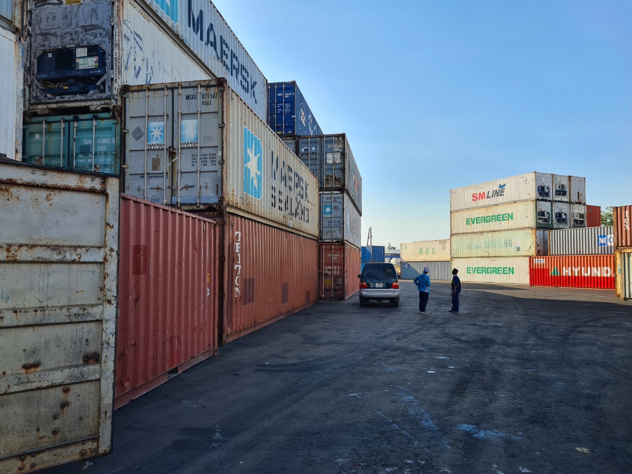 Container cũ được yêu thích vì mang lại những lợi ích lớn, tiết kiệm chi phí