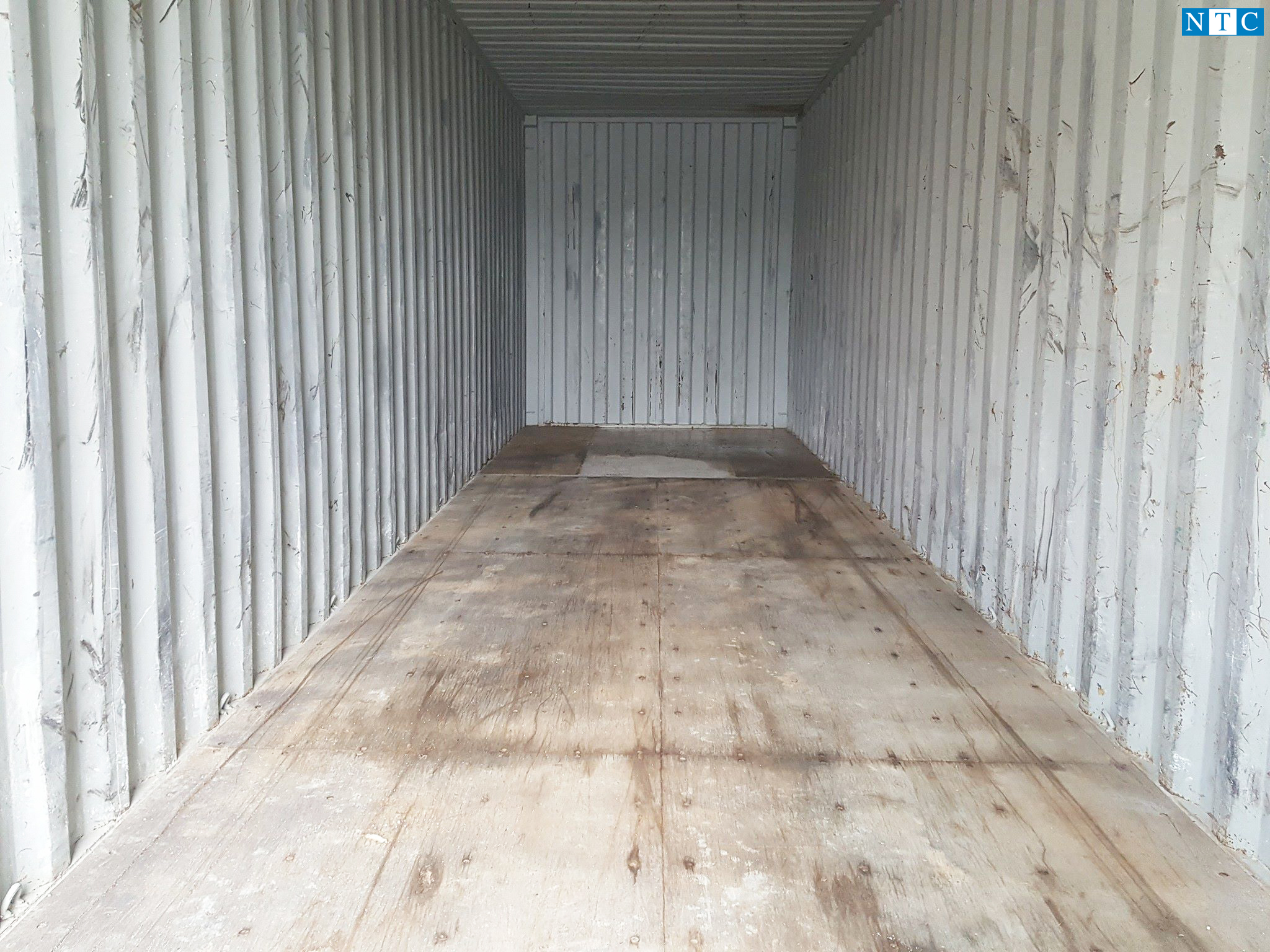 Kiểm tra chất lượng container khi thuê container kho 