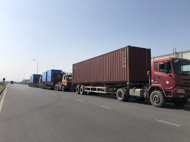 Container là công cụ vận chuyển hàng hóa không thể thiếu của nhiều doanh nghiệp